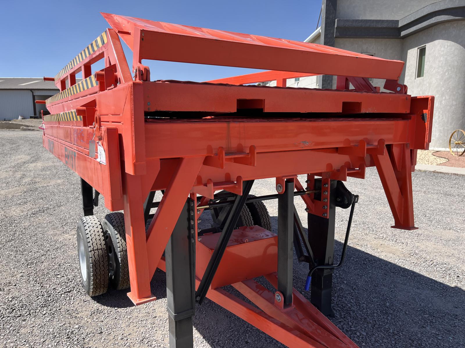 ./imagenes/INVOICE/2019/17881/RAMPA MOVIL ERIE INDUSTRIES EH15T (19).JPG